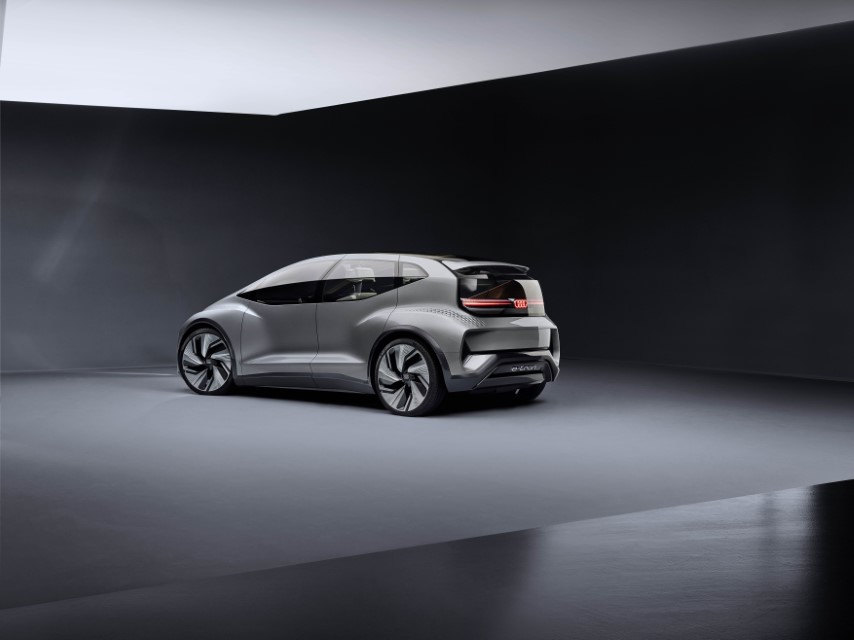 Audi с "конкурент" на електрическия VW ID (видео)