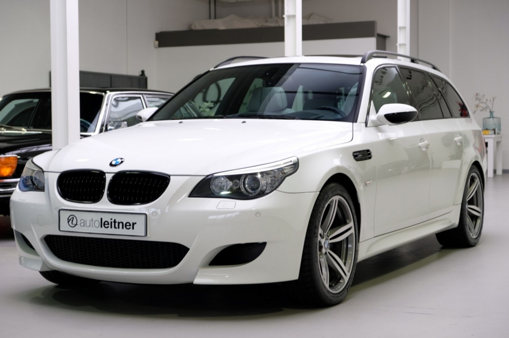 €56,500 за BMW M5 (Е61) комби – струва ли си?