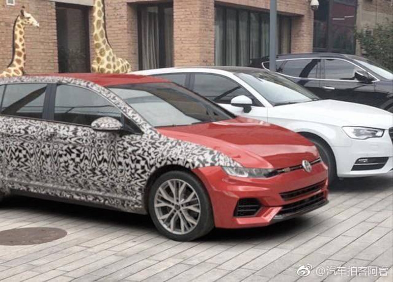 VW показа Golf 8 в Китай?