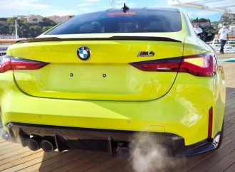 Чуйте звука на чисто новото BMW M4 Competition (видео)