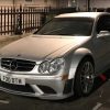 Открадхана джантите на 1 от 500 автомобила Mercedes CLK Black Series (видео)