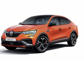 Renault Arkana ще бъде в продажба в Европа от 2021 г. с хибридно задвижване