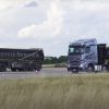 Нетрадиционен драг: Mercedes Actros срещу Scania R500 (видео)