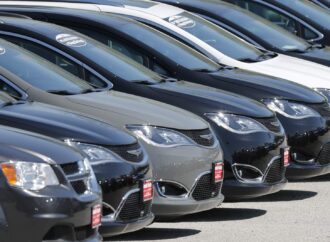 Средната цена на нова кола в САЩ достигна рекорд от 40 000 долара