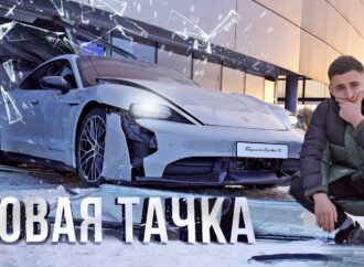 Руснак разби чисто нов Porsche Taycan на излизане от шоурума!