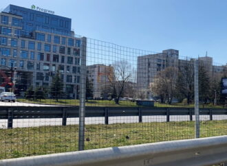 Слагат предпазни мрежи, за да спрат пресичането на бул. Цариградско шосе
