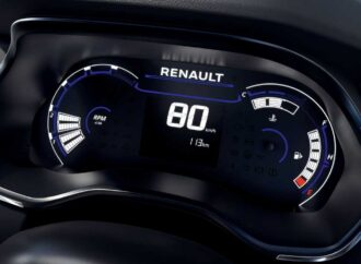 И Renault ограничава колите си до 180 км/ч максимална скорост
