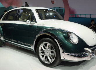 VW обмисля дело срещу Great Wall заради копие на Beetle