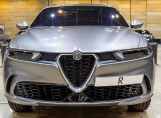 Alfa Romeo отлага отново модели, сменя изцяло платформата