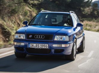 Audi RS2 Avant беше комби, но ускоряваше по-бързо от Porsche 911