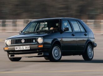 През 1989 г. VW прави специален Golf II G60 Limited за шефовете си с цена от 68 500 DM