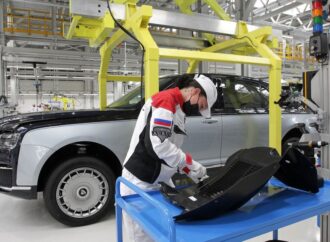 В Русия започна производство на луксозния седан Aurus Senat