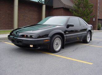 Още през 1992 г. Pontiac има сериен модел с безключов достъп и head-up дисплей
