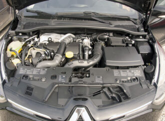 Този двигател на Renault се произвежда от 2001 година до ден днешен