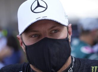 Слухове: Ботас няма да остане в Mercedes