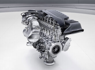 Mercedes орязва наполовина двигателите заради Евро 7