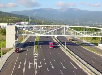 До края на месеца слагат осветление на Южната дъга между магистрала Тракия и ж. к. Младост