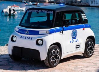 Това са новите полицейски коли на остров Халки в Гърция