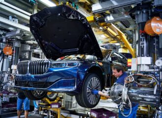 Тази година приключва производството на V12 мотори от BMW