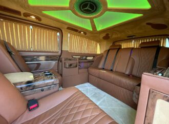 БГ пазар: Продават „единствен в България“ луксозен бус Mercedes за 135 000 лева