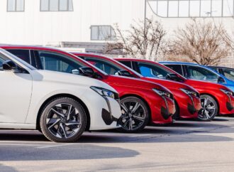 Най-продаваните нови коли в България – Toyota, Dacia и Renault в челото