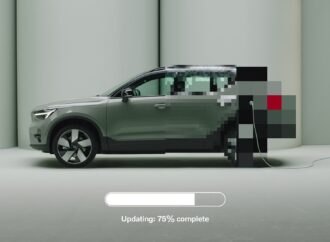 Всички нови автомобили Volvo ще получават обновление на софтуера по въздуха