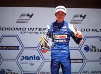 Българският талант Никола Цолов стартира във Формула 4 с победа