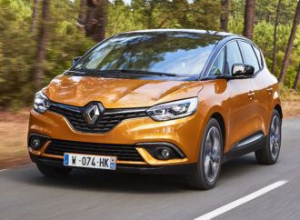 Renault спря Scenic и Grand Scenic