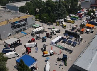 В Пловдив започна най-голямото изложение за камиони, автобуси и специализирани превозни средства в България