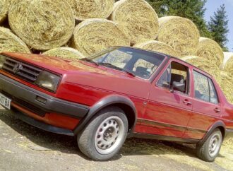 БГ пазар: Продават VW Jetta от 1985 г. с мотор 1.8 карбуратор за 2500 лева