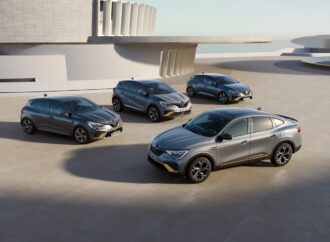 Специална дизайнерска серия за хибридните модели на Renault