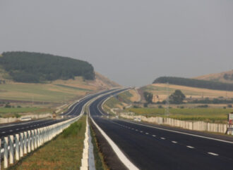 Затварят за проверка на настилката магистрала Тракия между Стара Загора и Ямбол