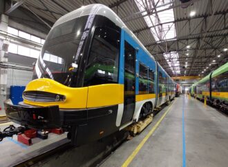 Започна доставката на нови трамваи за София