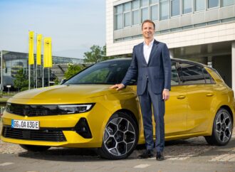 Opel Astra стана Автомобил на Годината в Германия в клас компактни автомобили