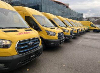40 поръчки за изцяло електрическия Ford E-Transit в България, 31 от тях са от DHL