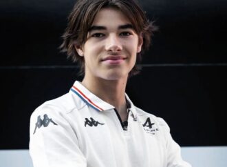 Никола Цолов официално влиза във Формула 3 с френски отбор