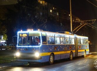 Коледният тролейбус Ikarus на Столичен Електротранспорт ЕАД спечели международна награда