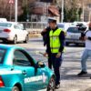 Пловдивски полицаи раздаваха цветя вместо глоби по случай 8-ми март
