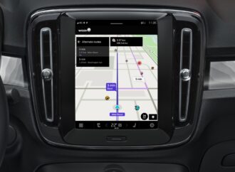 Volvo интегрира Waze във всеки свой нов автомобил