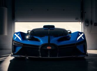 Bugatti Bolide (2024): – Серийна версия на свръхлекия звяр